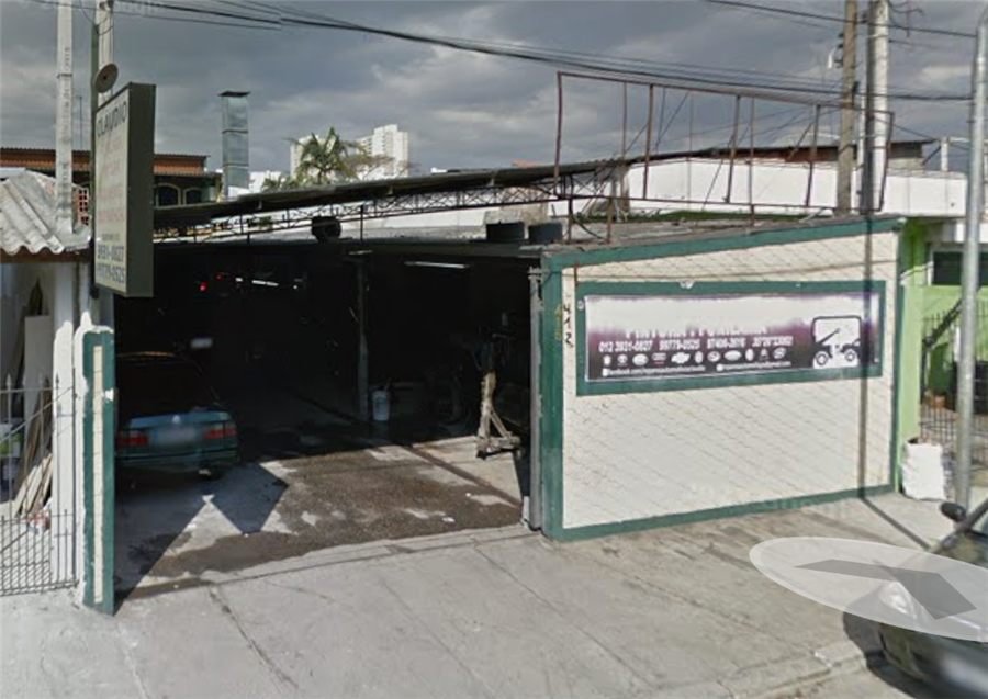 Fachada da oficina em 2017, com a identidade visual renovada